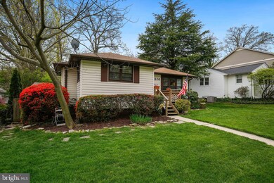 3820 Lawrence Ave, Kensington, MD 20895 - photo 4