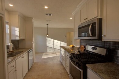 203 Redwater Rd, Wake Village, TX 75501 - photo 7