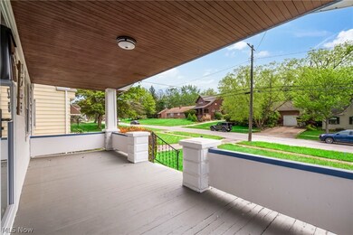 5258 Erwin St, Maple Heights, OH 44137 - photo 5