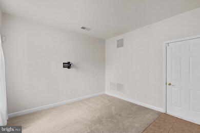 551 Garrett a Morgan Blvd, Hyattsville, MD 20785 - photo 4