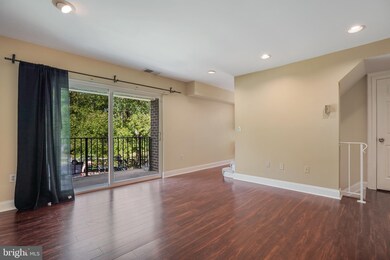 17819 Buehler Rd unit 100, Olney, MD 20832 - photo 4