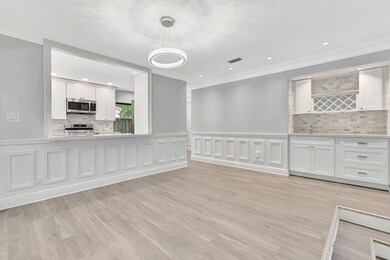 812 Foxpointe Cir, Delray Beach, FL 33445 - photo 7