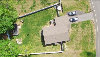 7 W Meadow Ct, Milford, NH 03055 - photo 4