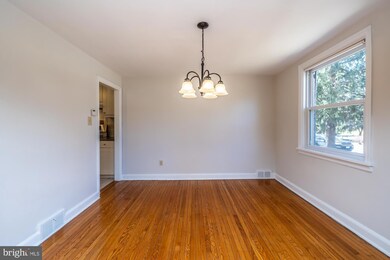 3044 Joshua Rd, Lafayette Hill, PA 19444 - photo 5