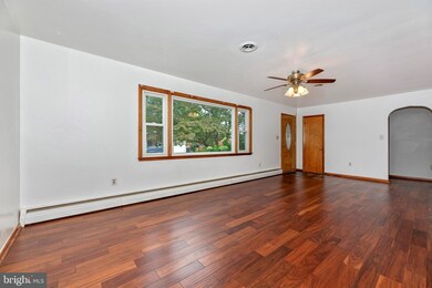 324 Taney Dr, Taneytown, MD 21787 - photo 7