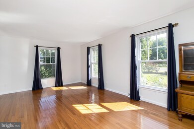 16 Schoolhouse Dr, Medford, NJ 08055 - photo 7