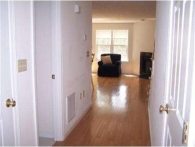 55 Bridle Cross Rd, Fitchburg, MA 01420 - photo 2