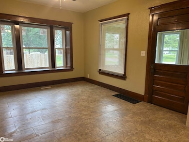 504 Main St, Coulter, IA 50431 - photo 7