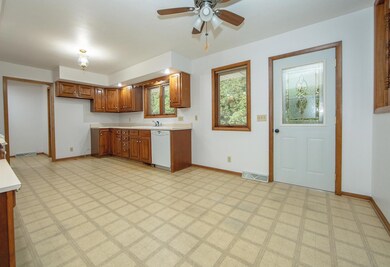 302 Andrews St, Nashua, IA 50658 - photo 7