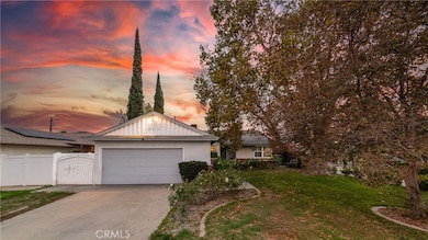 15852 Index St, Granada Hills, CA 91344 - photo 2