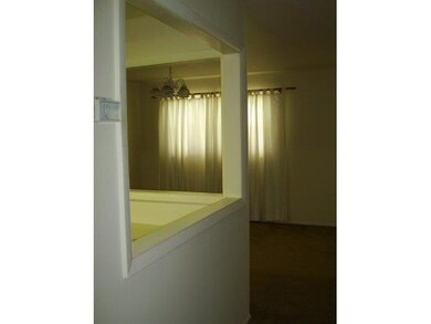 OPEN WALLS