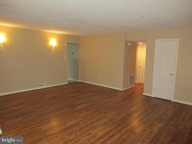 7645 S Arbory Ln, Laurel, MD 20707 - photo 5