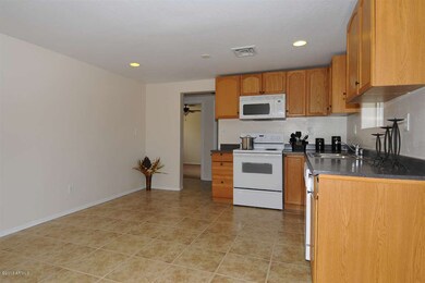 007_Kitchen