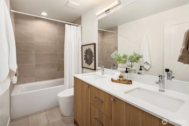 10827 11th Ave NE, Seattle, WA 98125 - photo 6