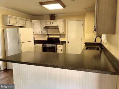 707 Lee St, Glen Burnie, MD 21061 - photo 6