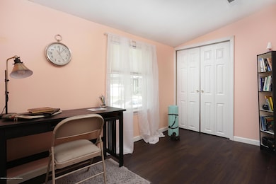 24 Duchess Ave, North Middletown, NJ 07748 - photo 5