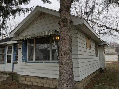 2208 S Mulberry St, Muncie, IN 47302 - photo 2