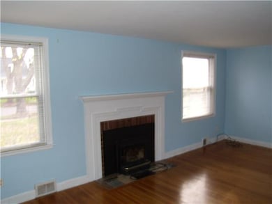 Living Room. Large living room with hardwood floor