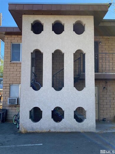 4000 Shinners Place unit 4, Reno, NV 89502 - photo 2