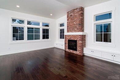 1695 NW Fields St, Bend, OR 97703 - photo 5