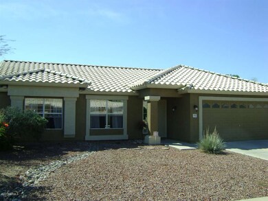 DESERT FRONT YARD