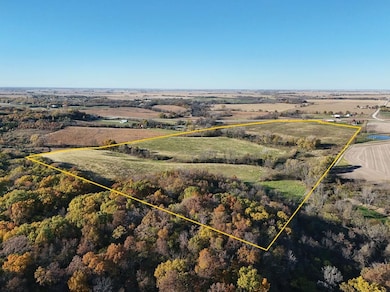 0 U S 61 unit 25549725, Muscatine, IA 52761 - photo 5