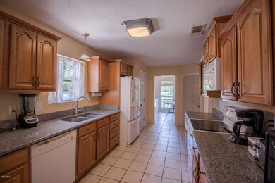 kitchen2