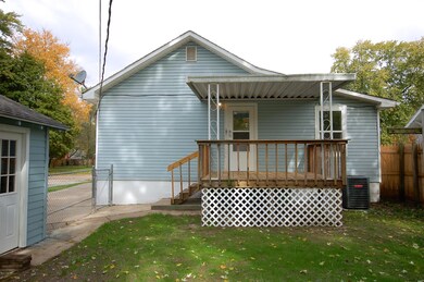 1542_MapleSt_03