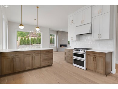 3823 Carman Dr, Lake Oswego, OR 97035 - photo 5