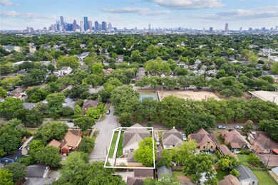 801 Pizer St, Houston, TX 77009 - photo 2