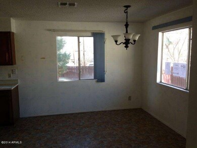 023-274113 Dining Room