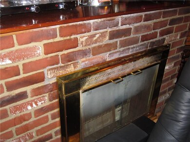 21317 Franklin Rd, Maple Heights, OH 44137 - photo 5