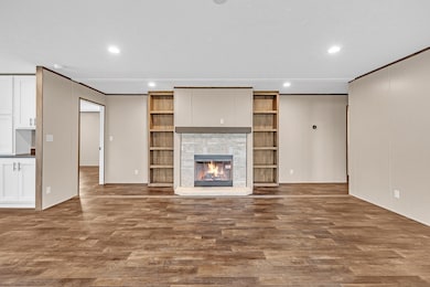 7190 Mountain Valley Rd, Whitesburg, TN 37891 - photo 2