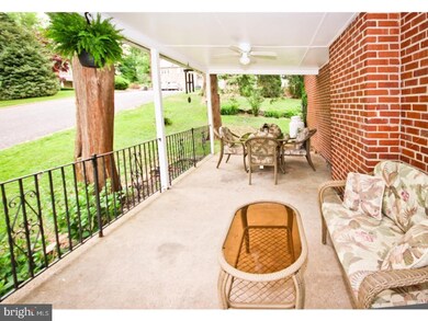 402 Private Rd, Woodlyn, PA 19094 - photo 5