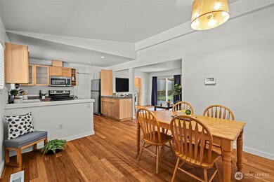 16901 Simonds Rd NE, Kenmore, WA 98028 - photo 4