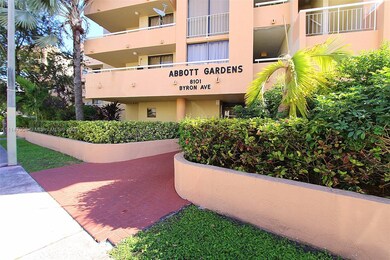 8101 Byron Ave unit 402, Miami Beach, FL 33141 - photo 2