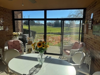 7625 W Arquilla Dr unit 1A, Palos Heights, IL 60463 - photo 2