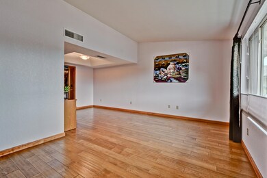 902 E Rockwood Dr, Phoenix, AZ 85024 - photo 7