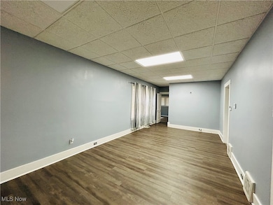 1329 East St, Follansbee, WV 26037 - photo 4