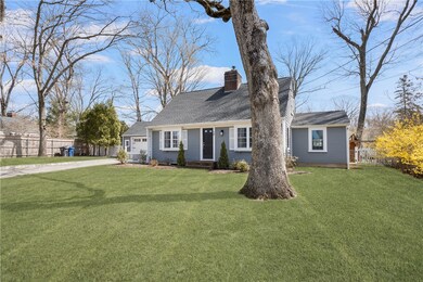 10 Dutch Ct, Warwick, RI 02888 - photo 2