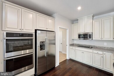 2191 Hemlock Bay Rd, Dumfries, VA 22026 - photo 2