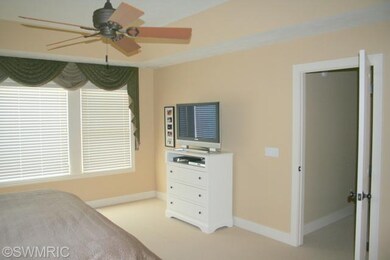 6291 Cascade Pointe Dr SE unit 12, Grand Rapids, MI 49546 - photo 6