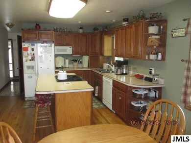 Photo 4