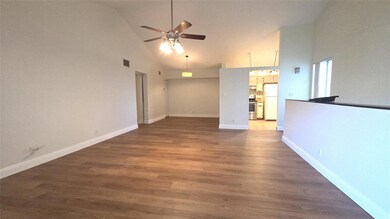 608 Gardens Dr unit 204, Pompano Beach, FL 33069 - photo 3