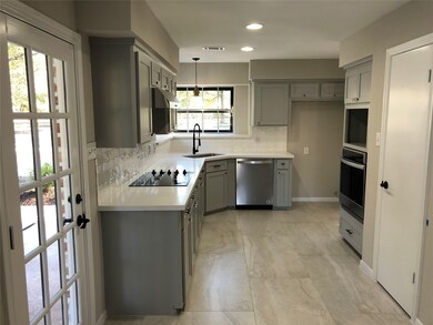 9410 Navajo Rd, Magnolia, TX 77354 - photo 5