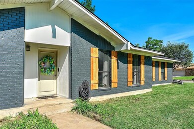 2135 N Village Dr, Bonham, TX 75418 - photo 4