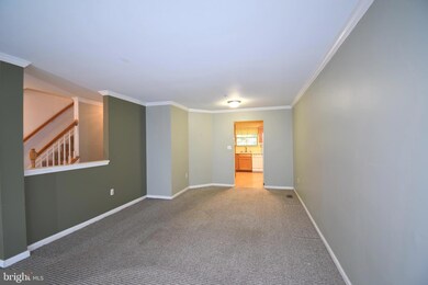 4924 Lockard Dr, Owings Mills, MD 21117 - photo 3