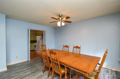 1405 Forest Park Dr unit 1, Statesville, NC 28677 - photo 6