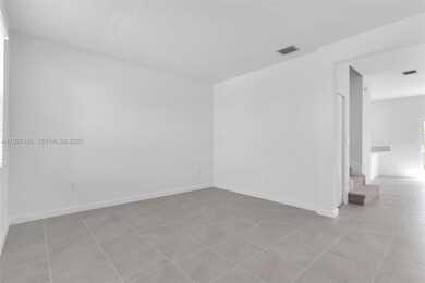 2665 SE 28th St, Homestead, FL 33035 - photo 7