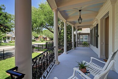 920 Columbia St, Houston, TX 77008 - photo 5